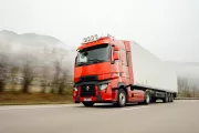 Renault Trucks T High